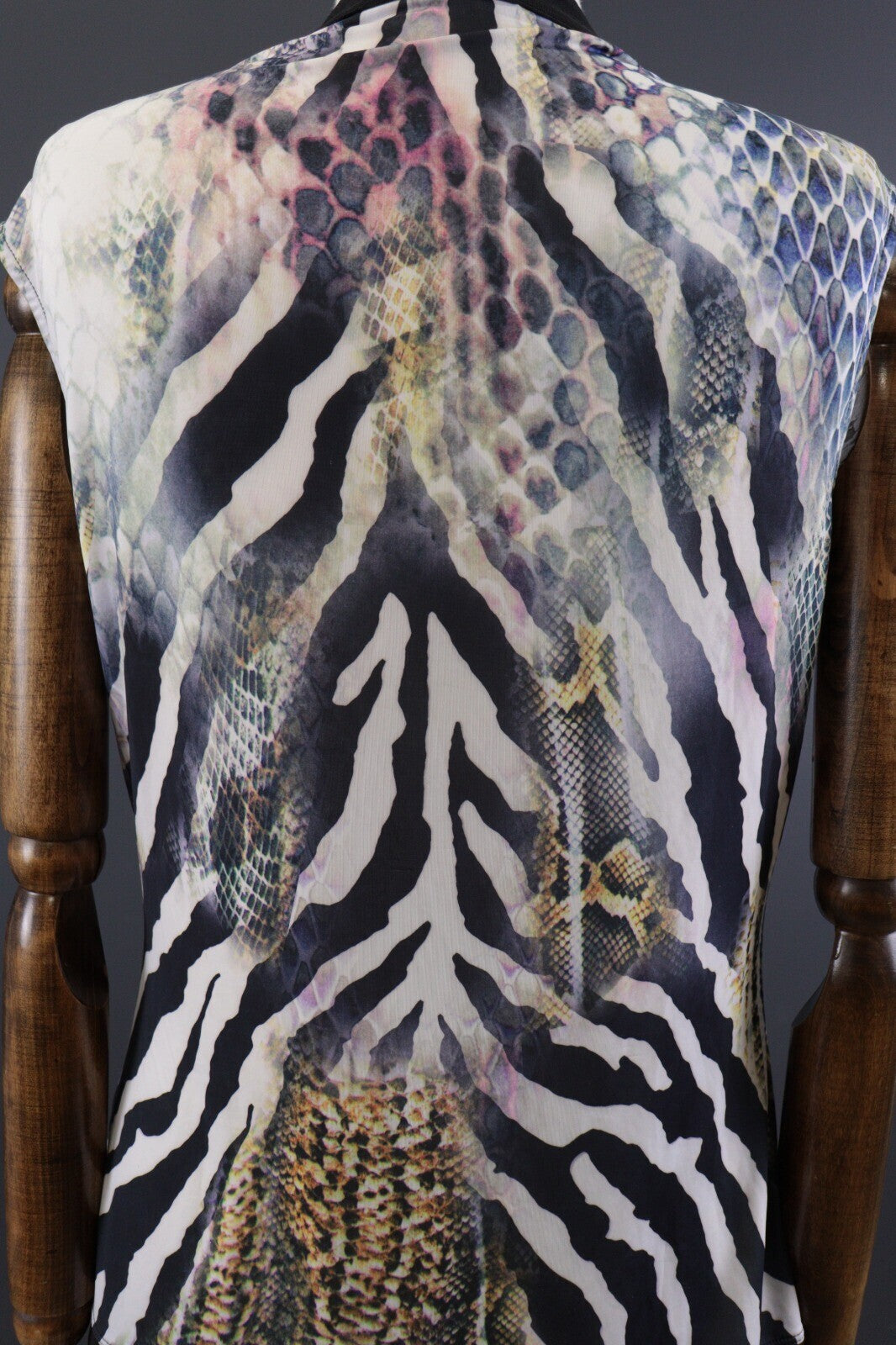 Etoile Du Monde Paris Aminal Print Sleeveless Top Shirt – Size S / US 6 / 38
