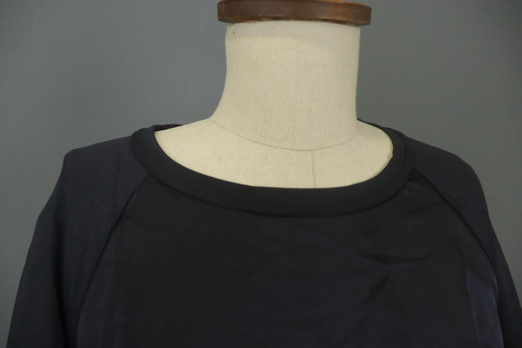 HIGH Toch Black Regular Fit Long Sleeve Crew Neck Pullover Blouse Top – Size 42