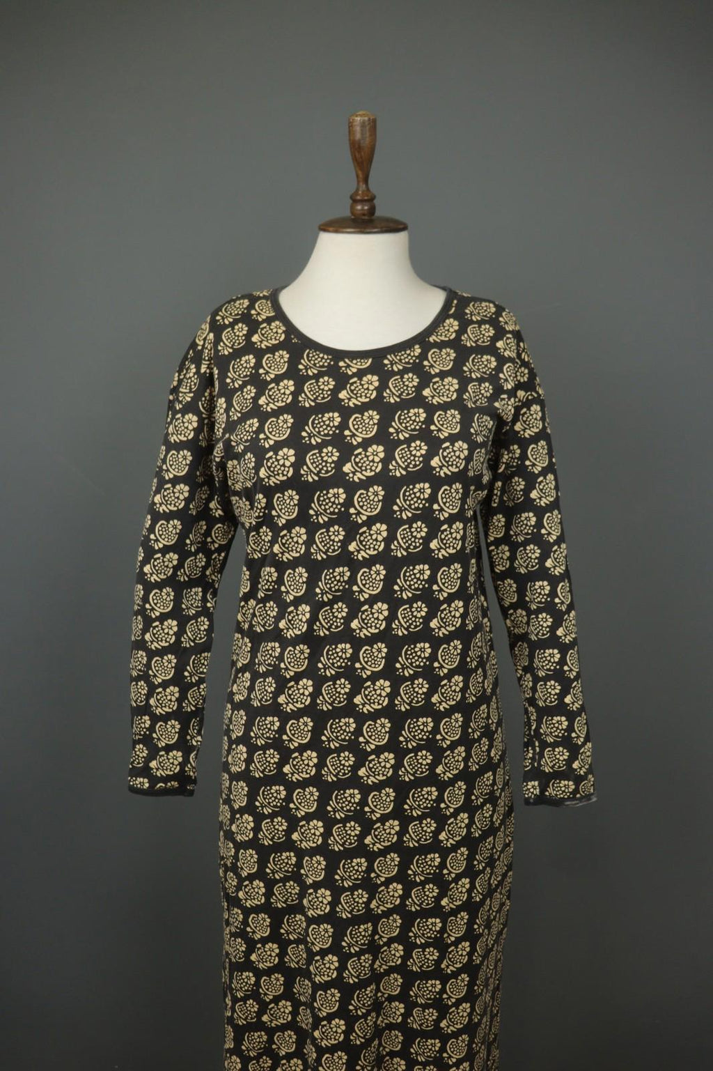 MARIMEKKO Black Ivory Floral Knit Long Sleeve Round Neck Sweater Dress – Size S