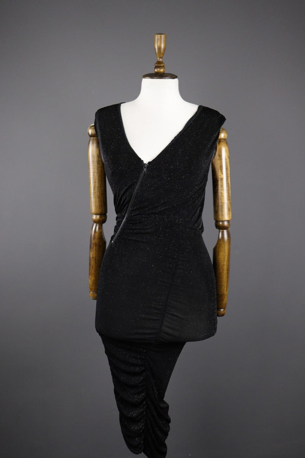 ALICE + OLIVIA Designer Acymetric Night Bodycon Dress – Size S