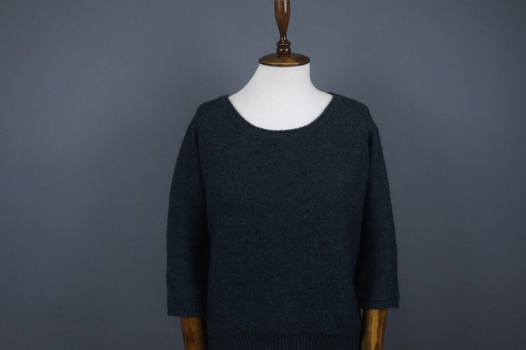 HUMANOID Green Wool Blend Round Neck Long Sleeve Ribbed Cuff/Hem Sweater – Size S