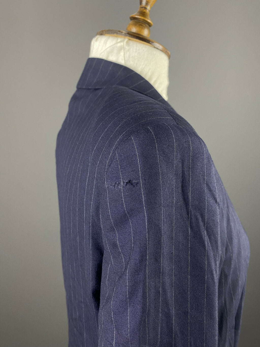 Escada Navy Blue Cashmere Striped Sport Coat Blazer Jacket – Women's 40