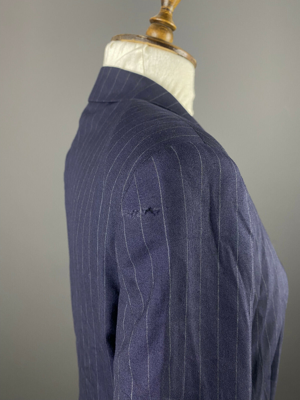 Escada Navy Blue Cashmere Striped Sport Coat Blazer Jacket – Women's 40