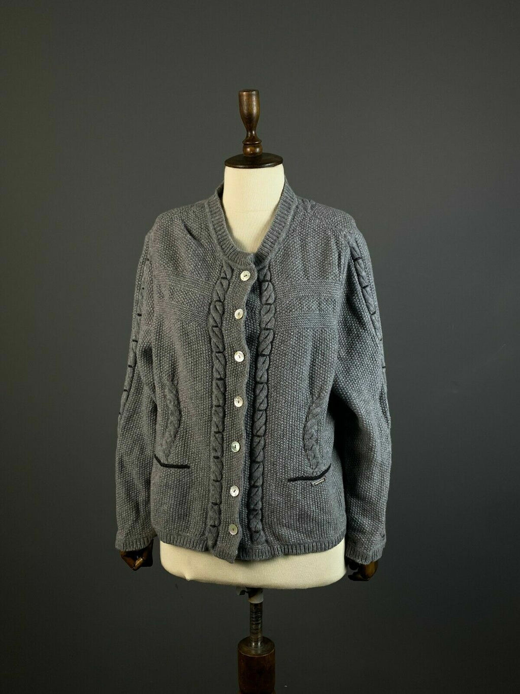 Giesswein Austria Grey Wool Knit Cardigan Jacket – Women's 44 / GB 30 / USA 14