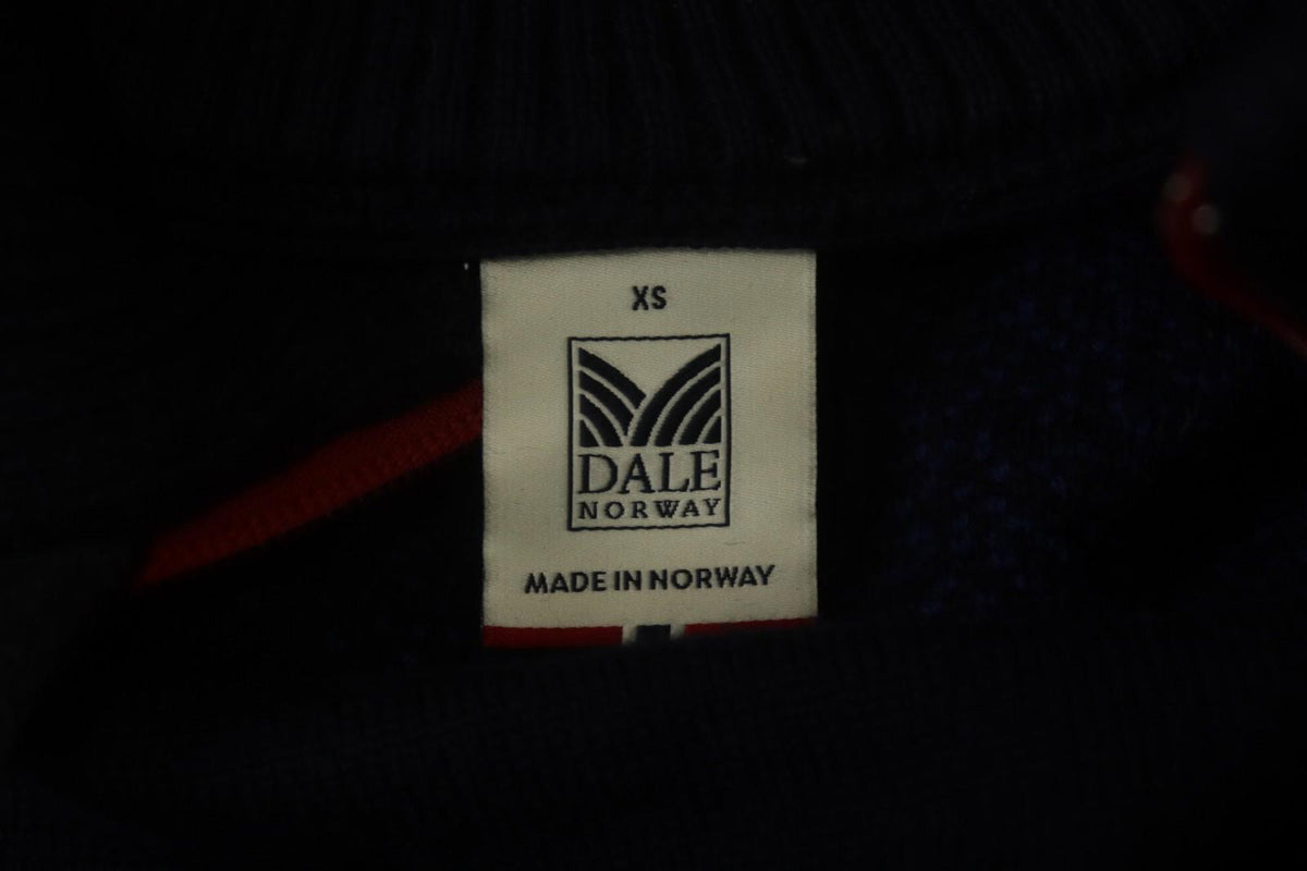 DALE OF NORWAY Navy 100% Wool Knitted Floral Mock Neck 1/4 Zip Sweater – Size XS
