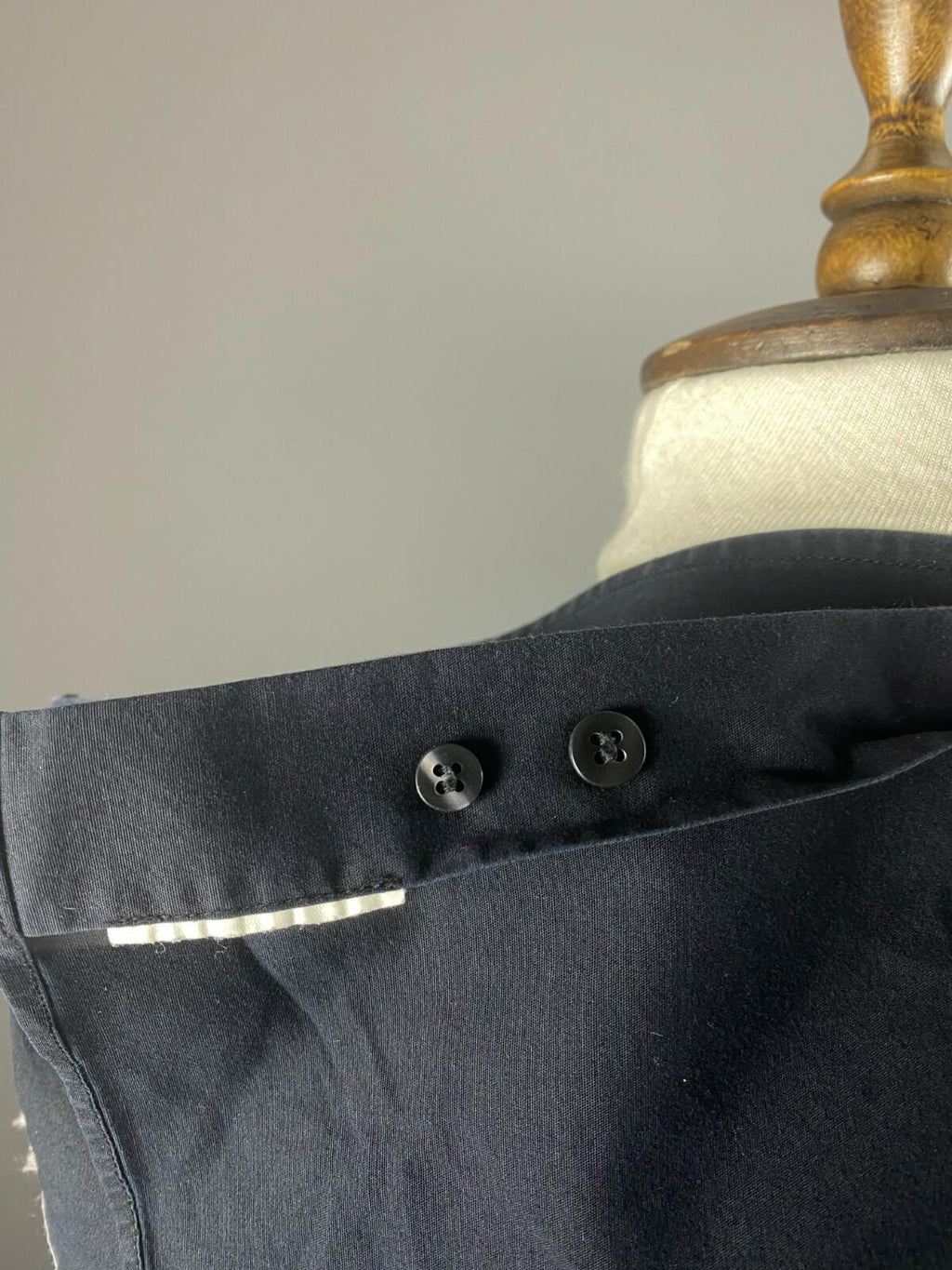 VALENTINO ROMA Black Slim Fit Long Sleeve Blouse Shirt – Size 16 / 41