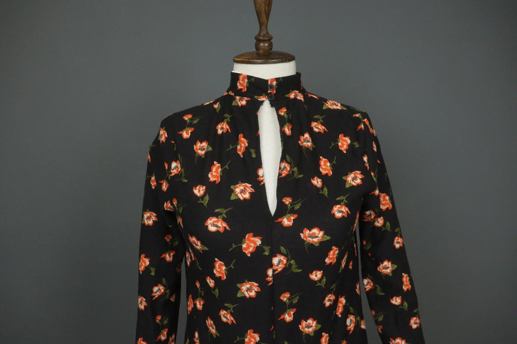 LAURA ASHLEY Black Floral Print Keyhole Front Long Sleeve Sheath Dress – Size M/L