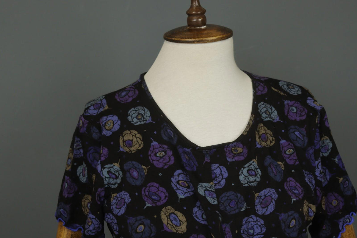 GUDRUN SJODEN Multi Floral Short Sleeve Round Neck Pullover T-Shirt Top – Size M