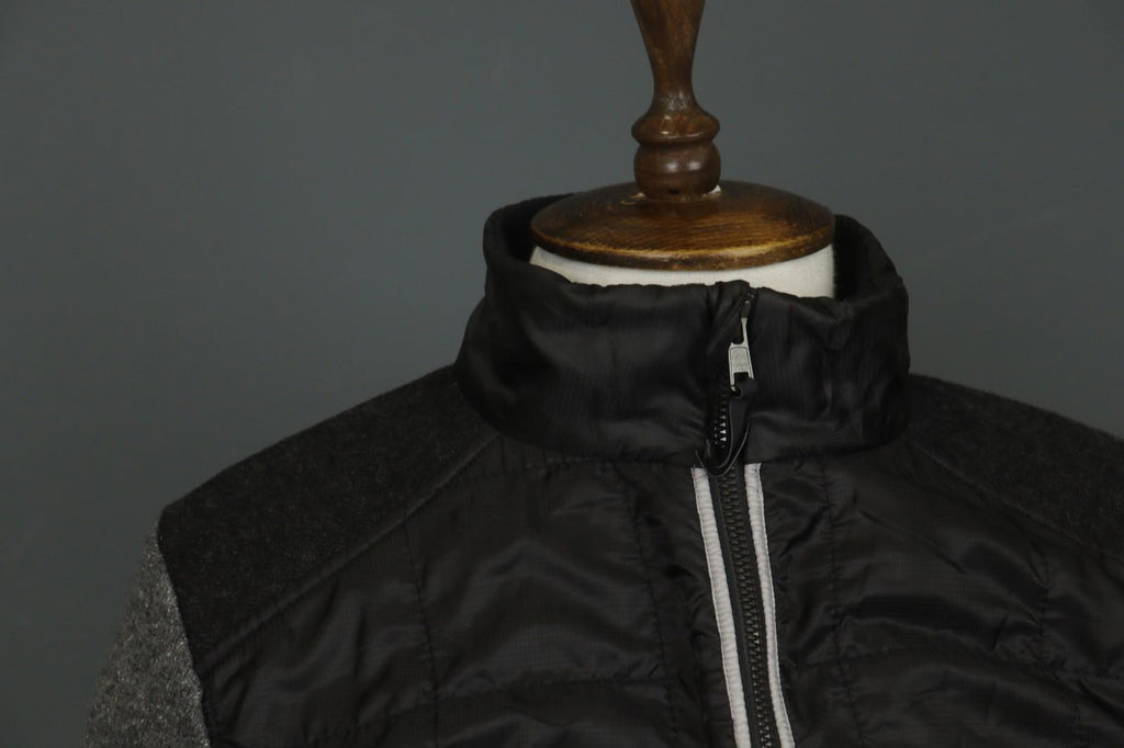 CAPRANEA Black Gray Slim Fit Long Sleeve Mock Neck Full Zip Jacket – Size 38