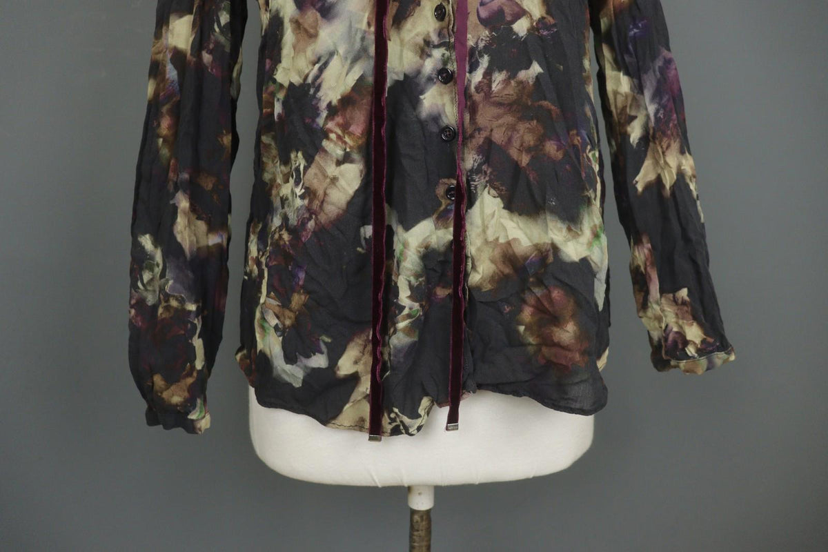 HIGH USE Multicolor Geo Print 100%Viscose Keyhole Button Front Blouse Top Sz 38