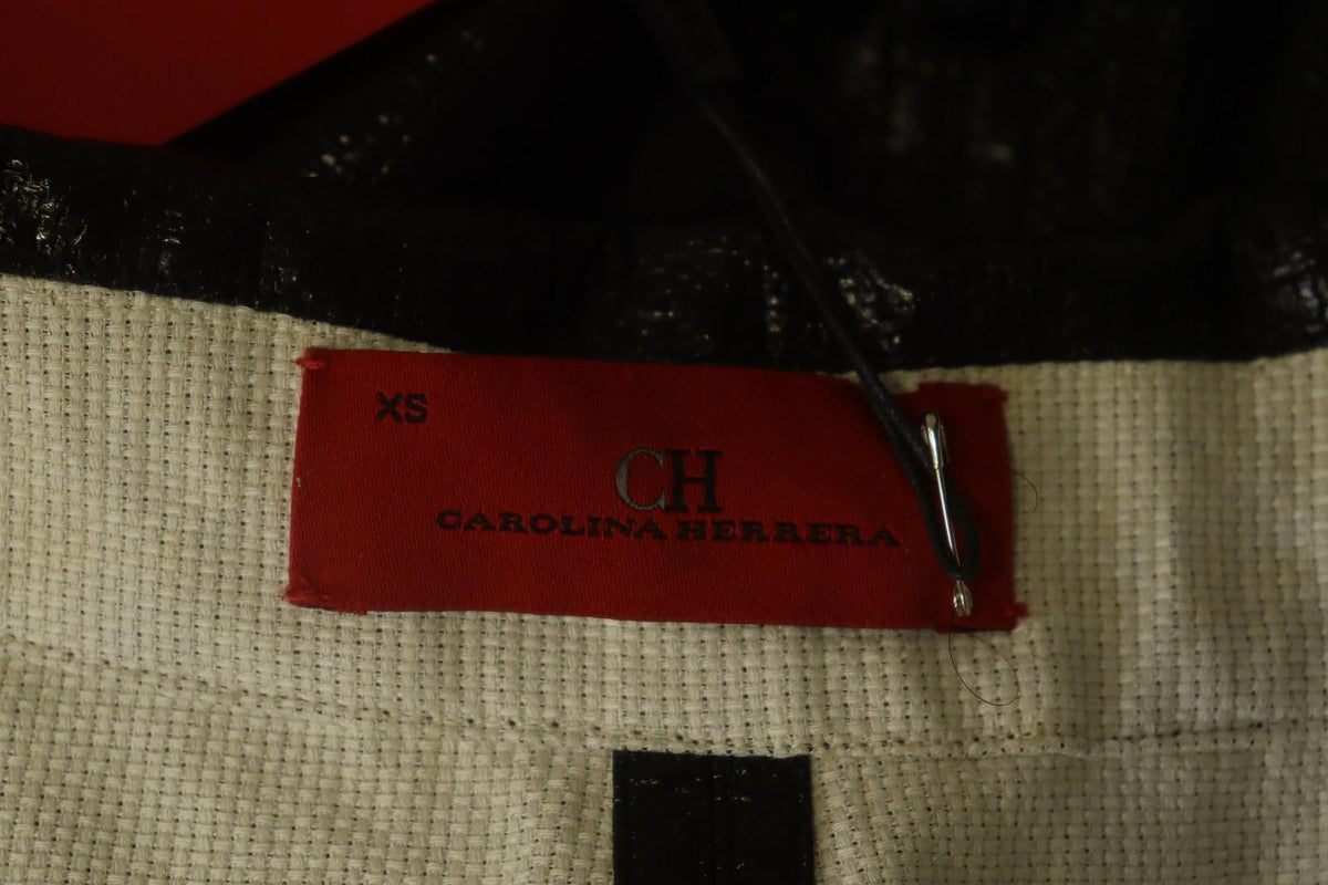 Carolina Herrera Black Regular Fit Long Sleeve Open Front Trench Coat – Size XS – Used